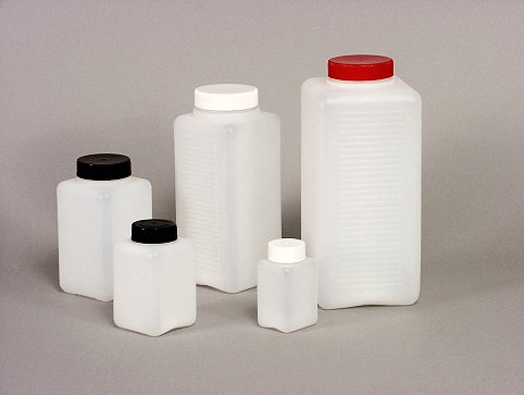 Quadratflaschen, Serie 1 Quadratflaschen, Serie 1